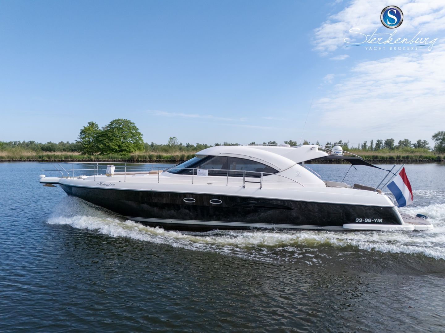 Rivièra 4700 Sport Yacht — foto 8 van 38