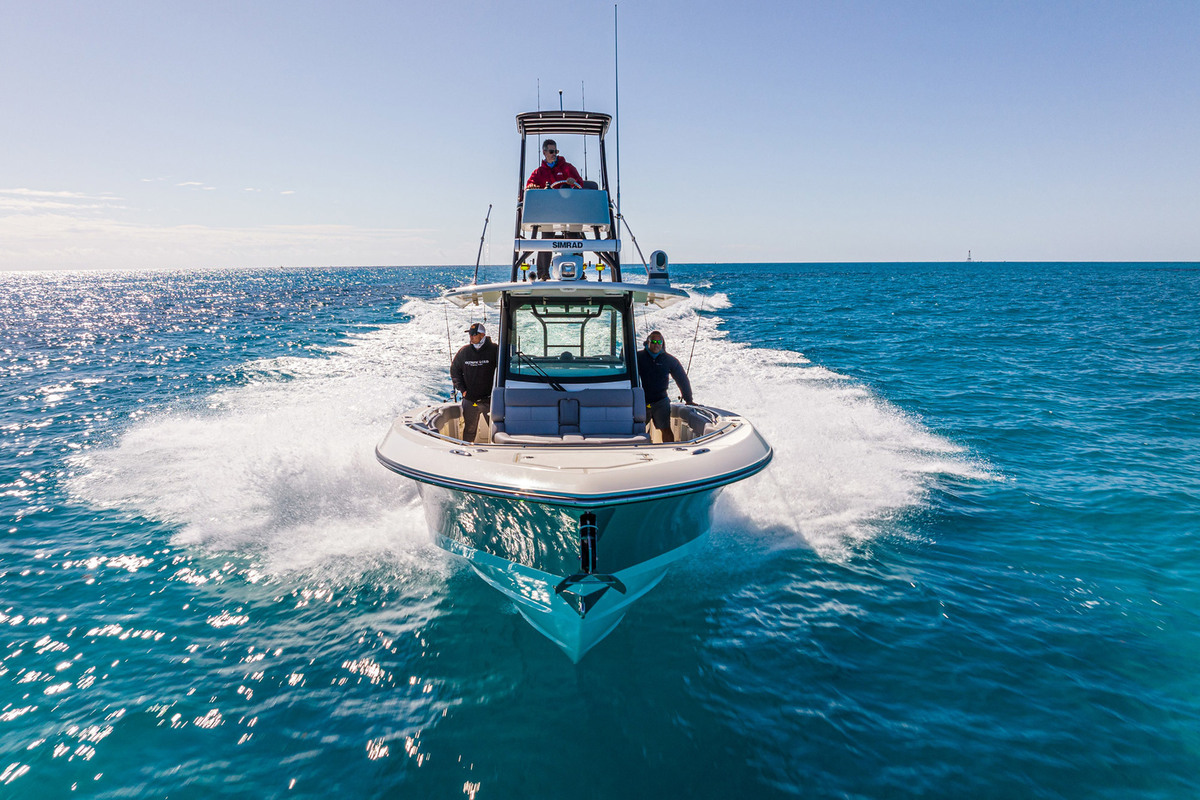 Boston Whaler 360 Outrage — foto 3 van 8