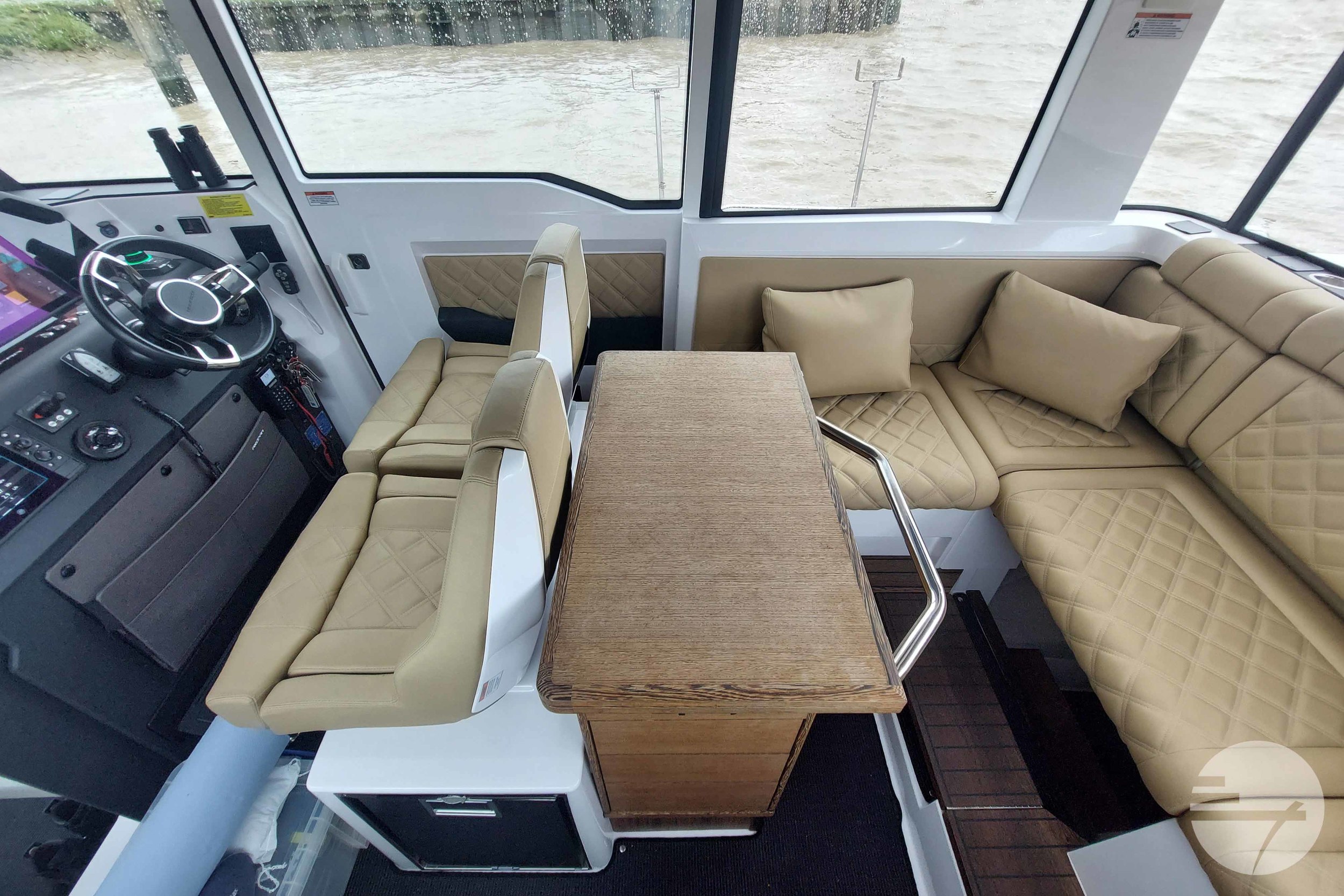 Axopar 37 XC Cross Cabin — foto 18 van 40