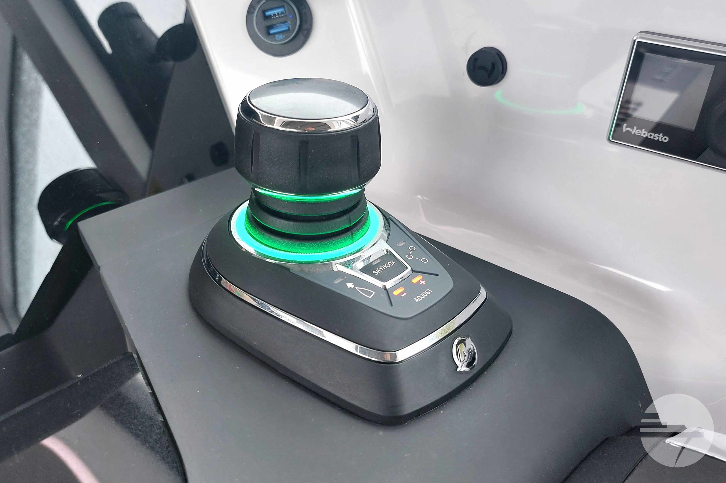 Axopar 37 XC Cross Cabin — foto 26 van 40