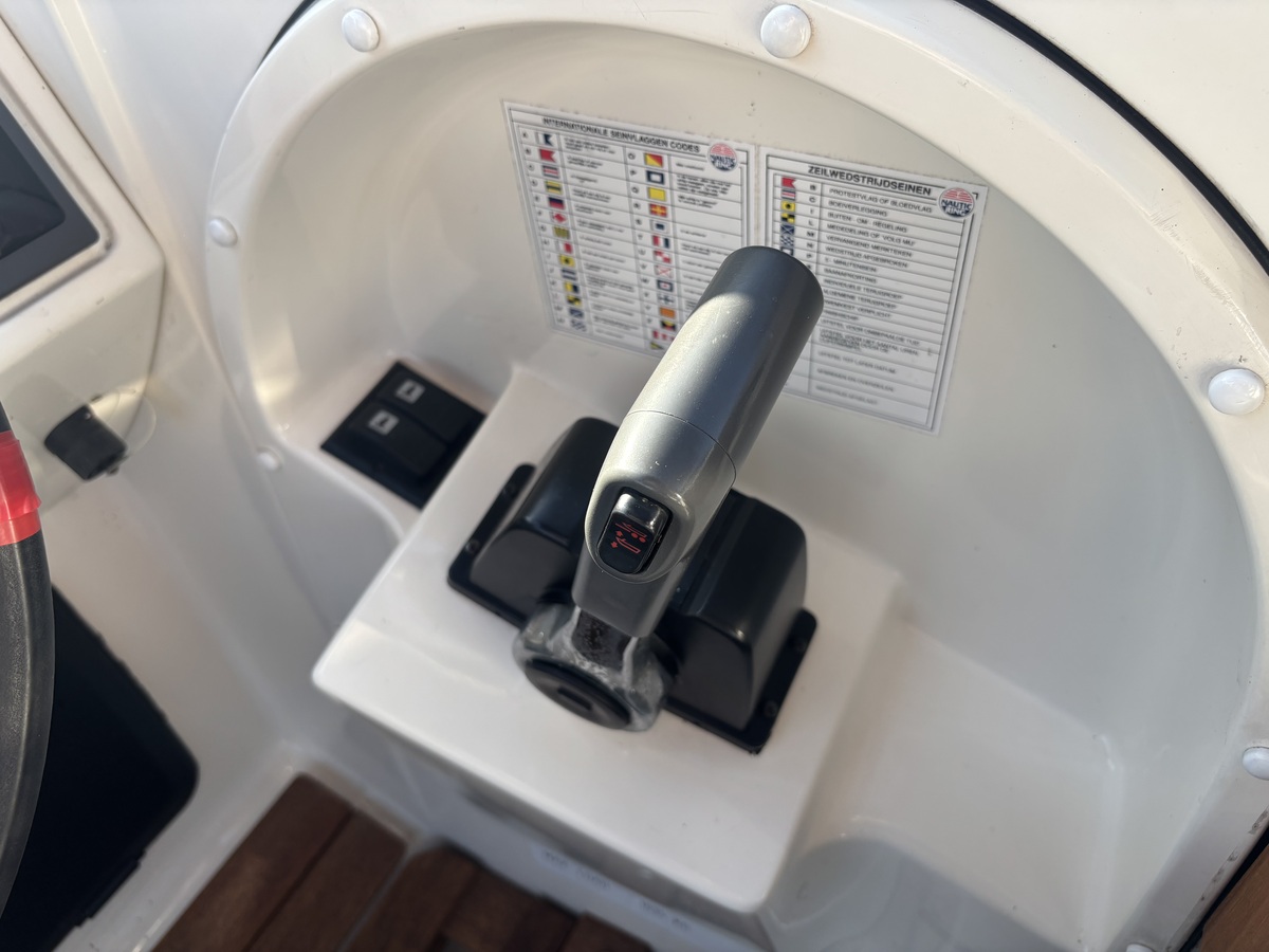Campion 672 Explorer — foto 12 van 22