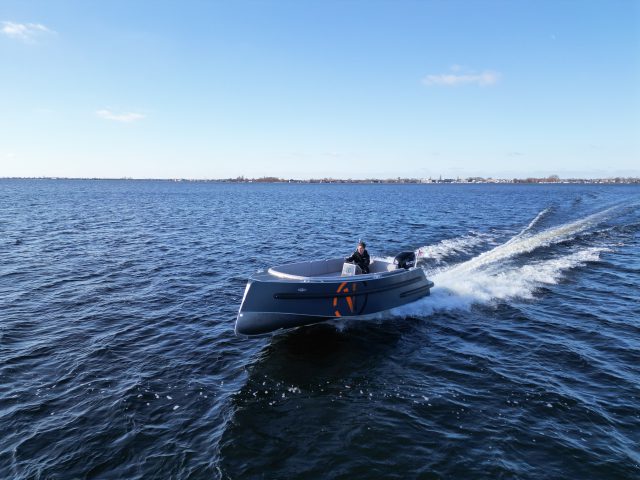 Van Vossen Sport R 700 XL ZONDAGS GEOPEND — foto 1 van 23