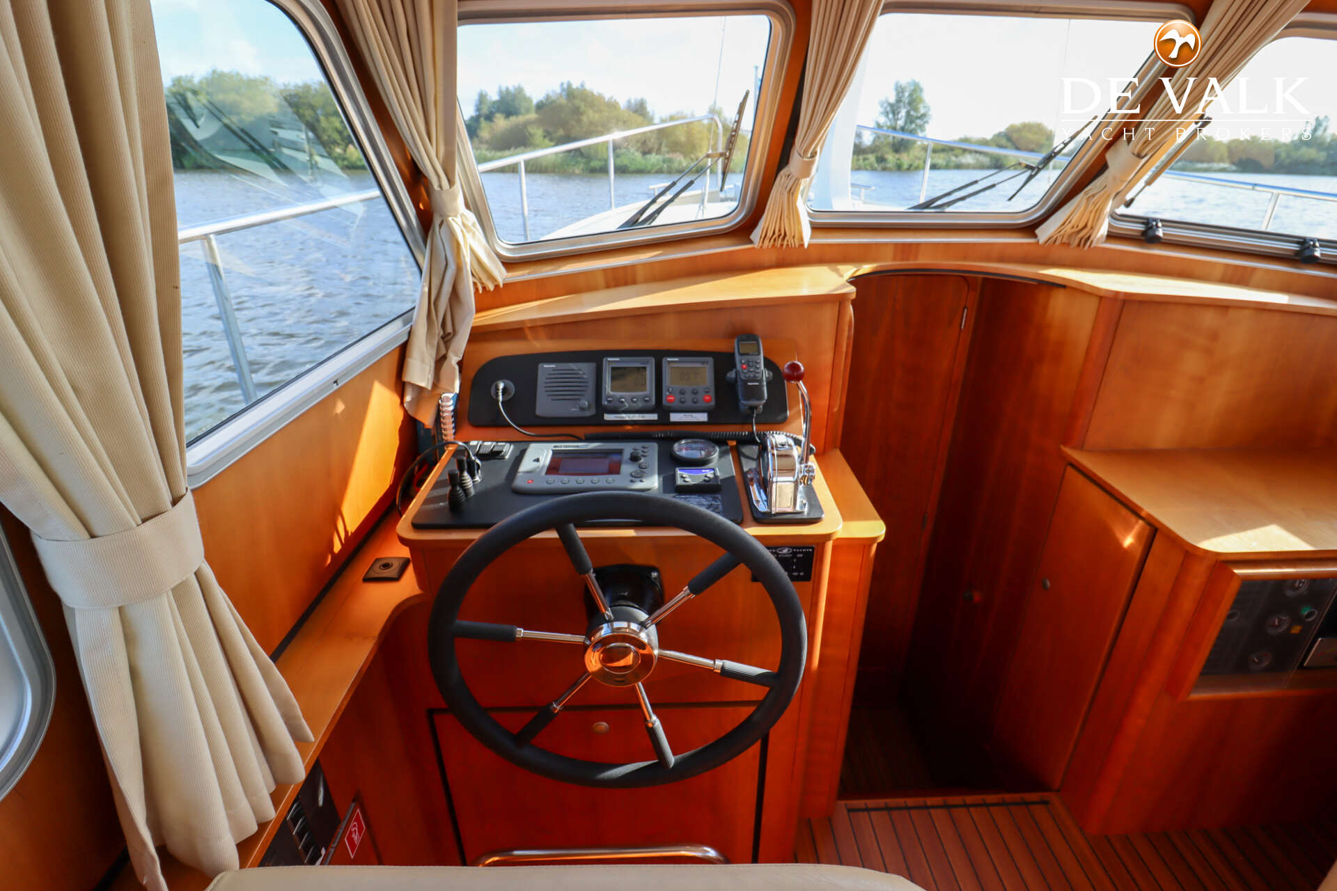 Linssen Grand Sturdy 33.9 Sedan — foto 22 van 39