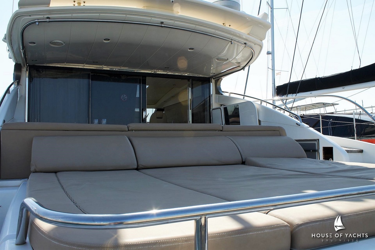 Princess V62 — foto 1 van 12