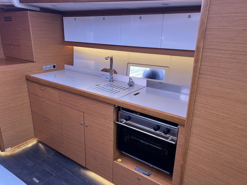 Dufour 430 GL — foto 3 van 63