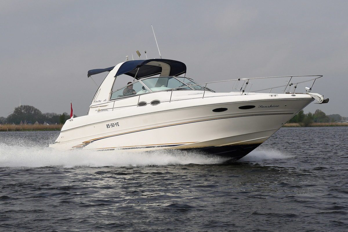 Sea Ray 310 Sundancer — foto 23 van 50