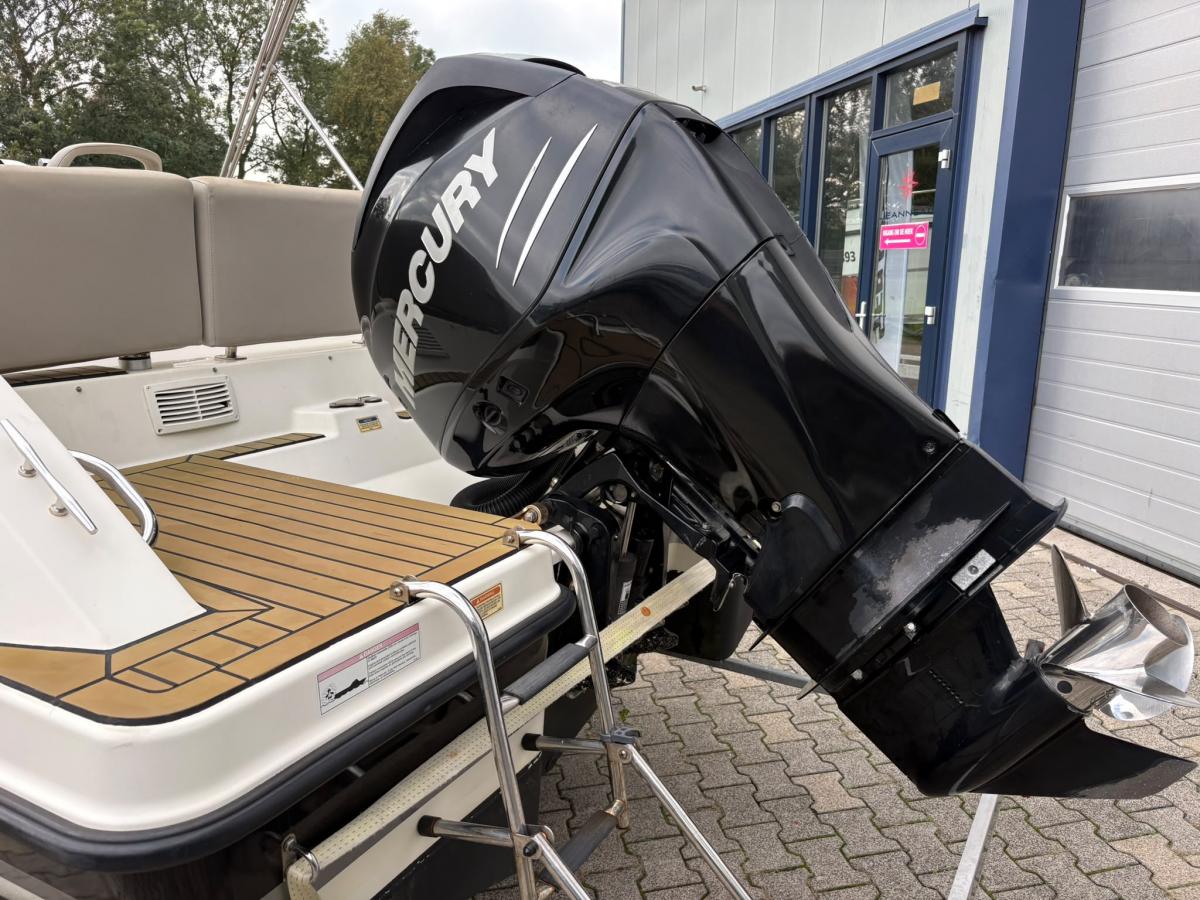 Quicksilver Active 675 — foto 5 van 13