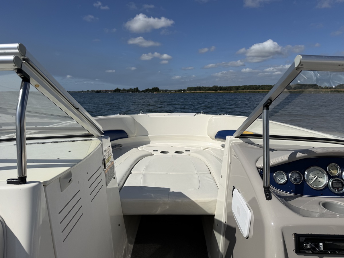 Bayliner 219 SD — foto 41 van 48