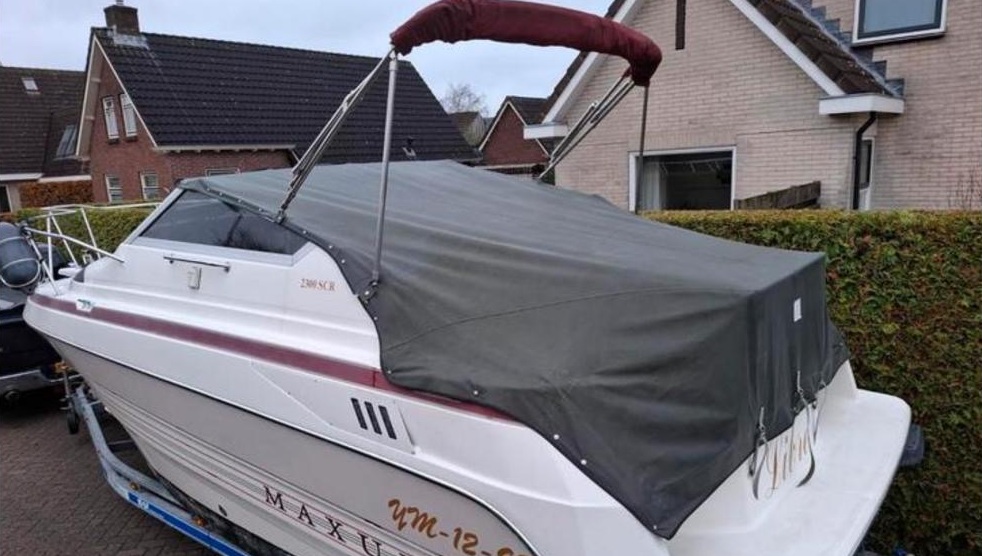 Maxum 2300SCR met trailer (in bijzonder nette staat!) — foto 5 van 39