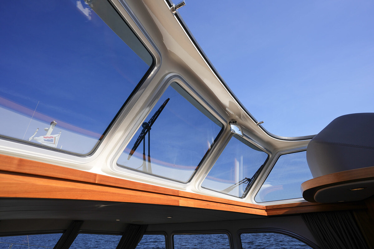 Linssen Grand Sturdy 410 AC Variotop met stabilisator — foto 35 van 79