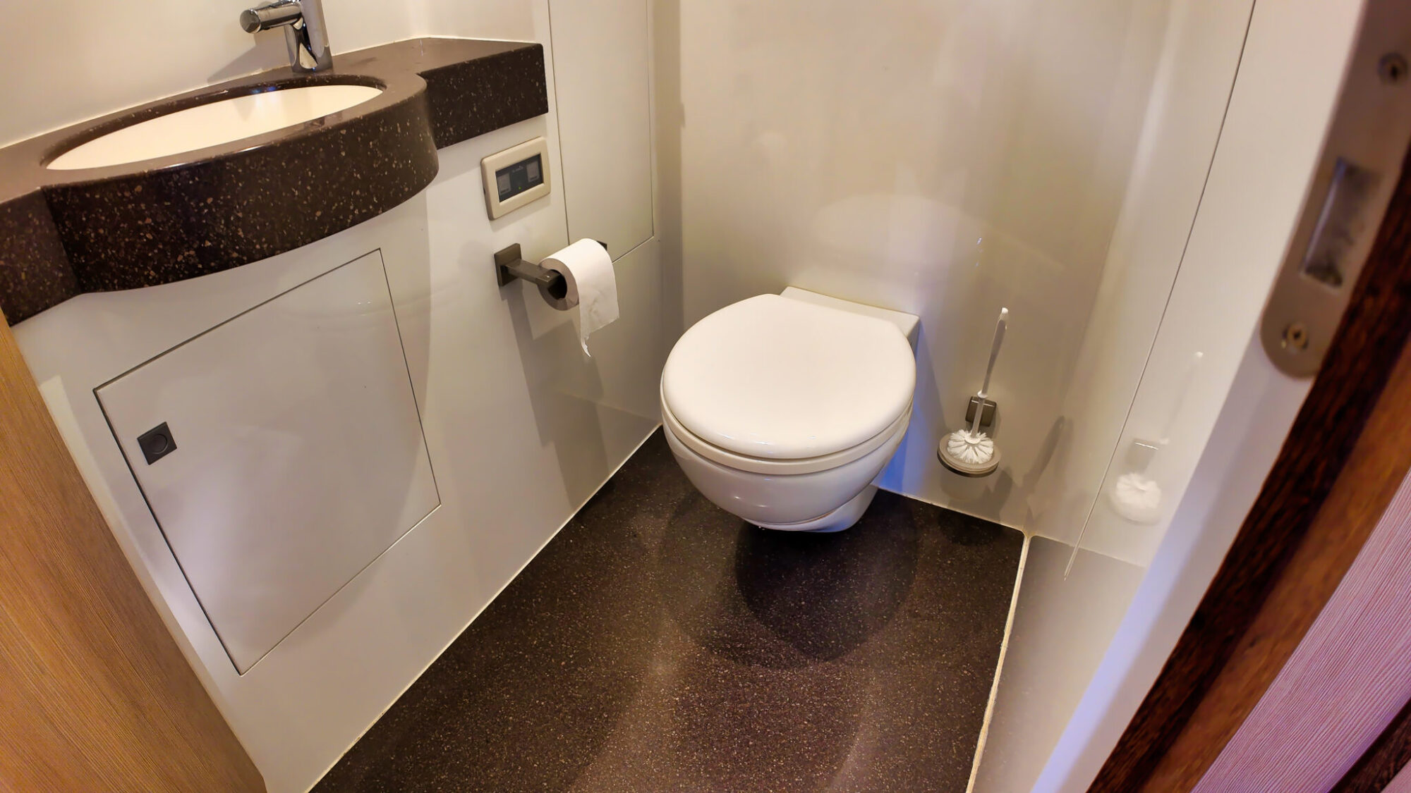 Aventura 43 AK Cabrio — foto 35 van 44