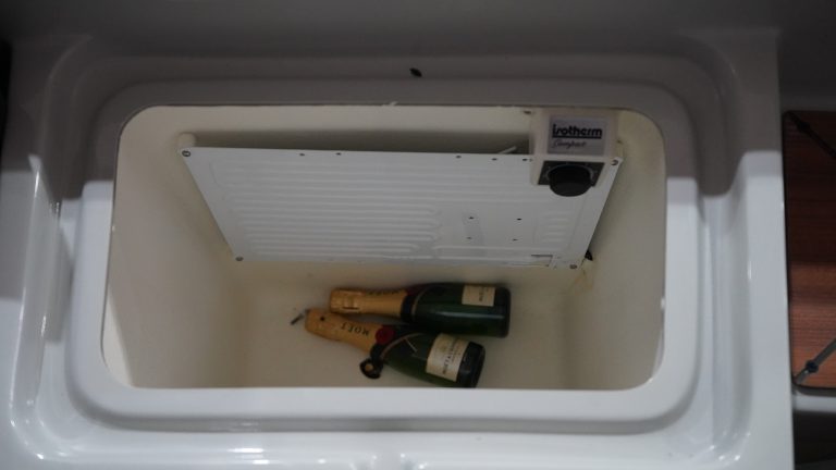 Primeur 710 tender agaatgrijs met 60 Pk DIRECT VAREN — foto 13 van 21