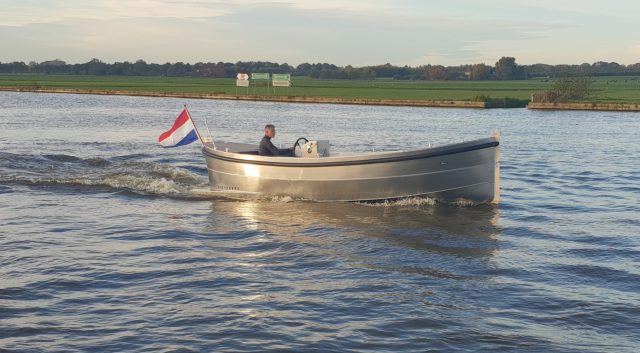 Van Vossen Sloep 700 DE GROOTSTE SLOEPENSHOWROOM VAN NEDERLAND 