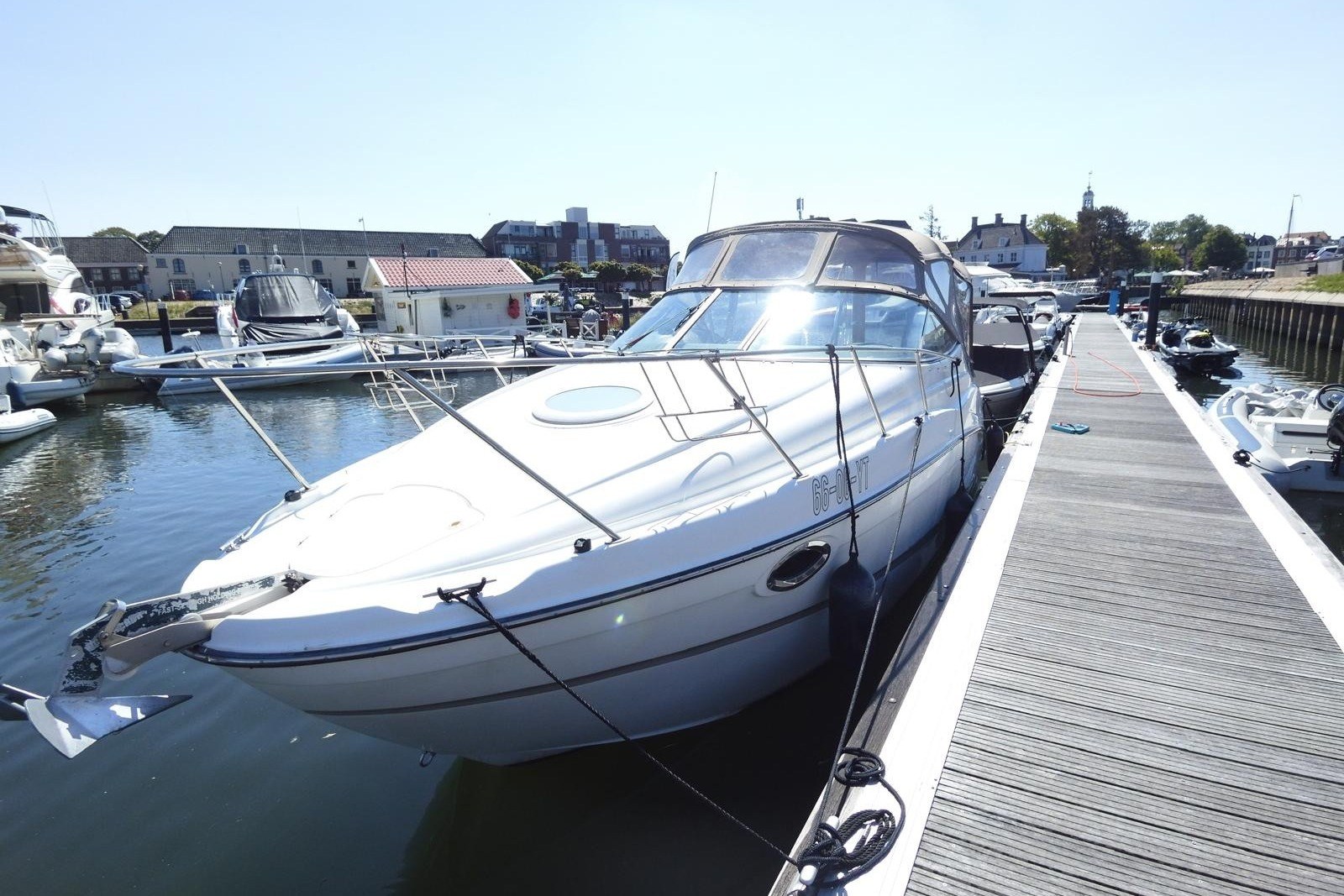 Maxum 2500 SCR