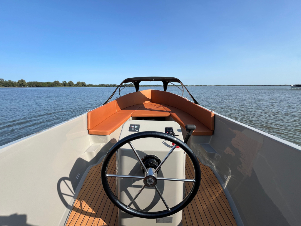 Pieterman 750 sloep  — foto 3 van 4