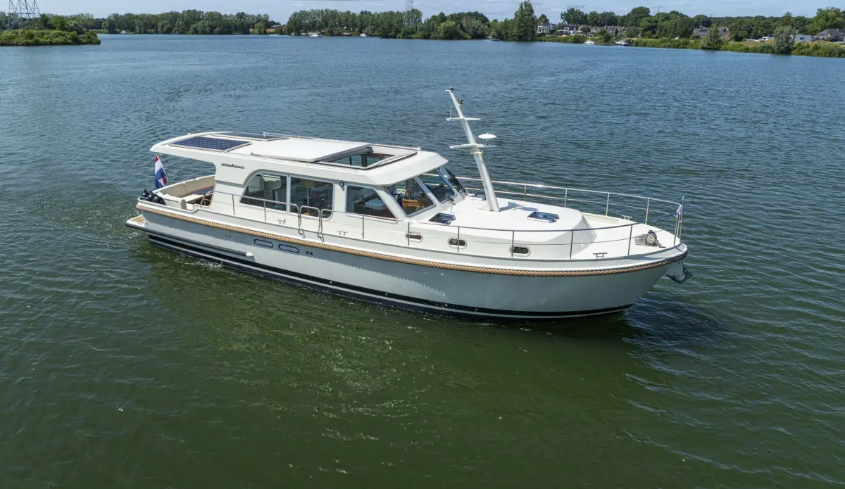 Grand Sturdy 45.0 Sedan — foto 7 van 12