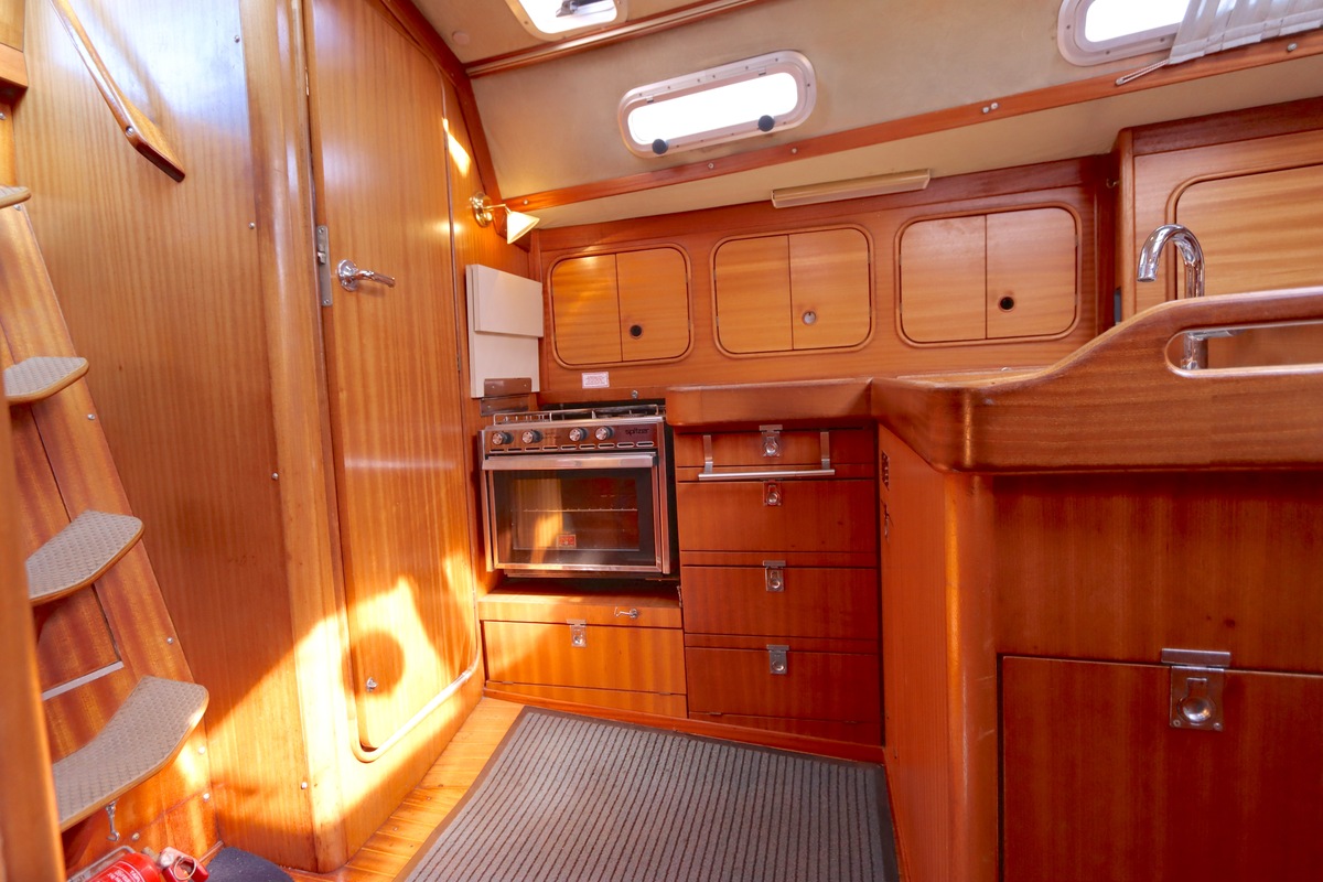Bavaria 38 — foto 10 van 70