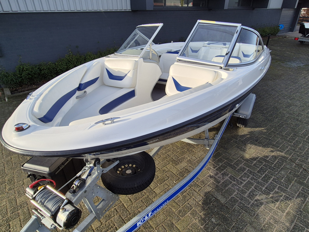 Bayliner 185 BR + Kalf 1800 geremde trailer Topstaat! — foto 4 van 14