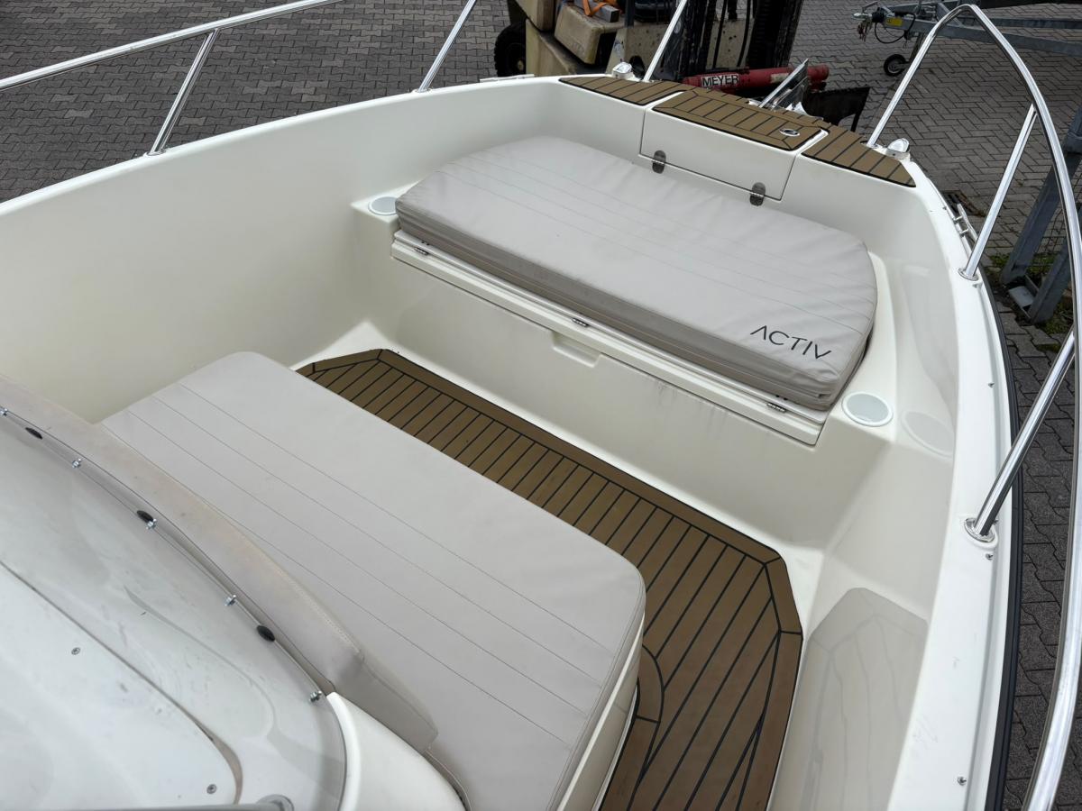 Quicksilver Active 675 — foto 7 van 13