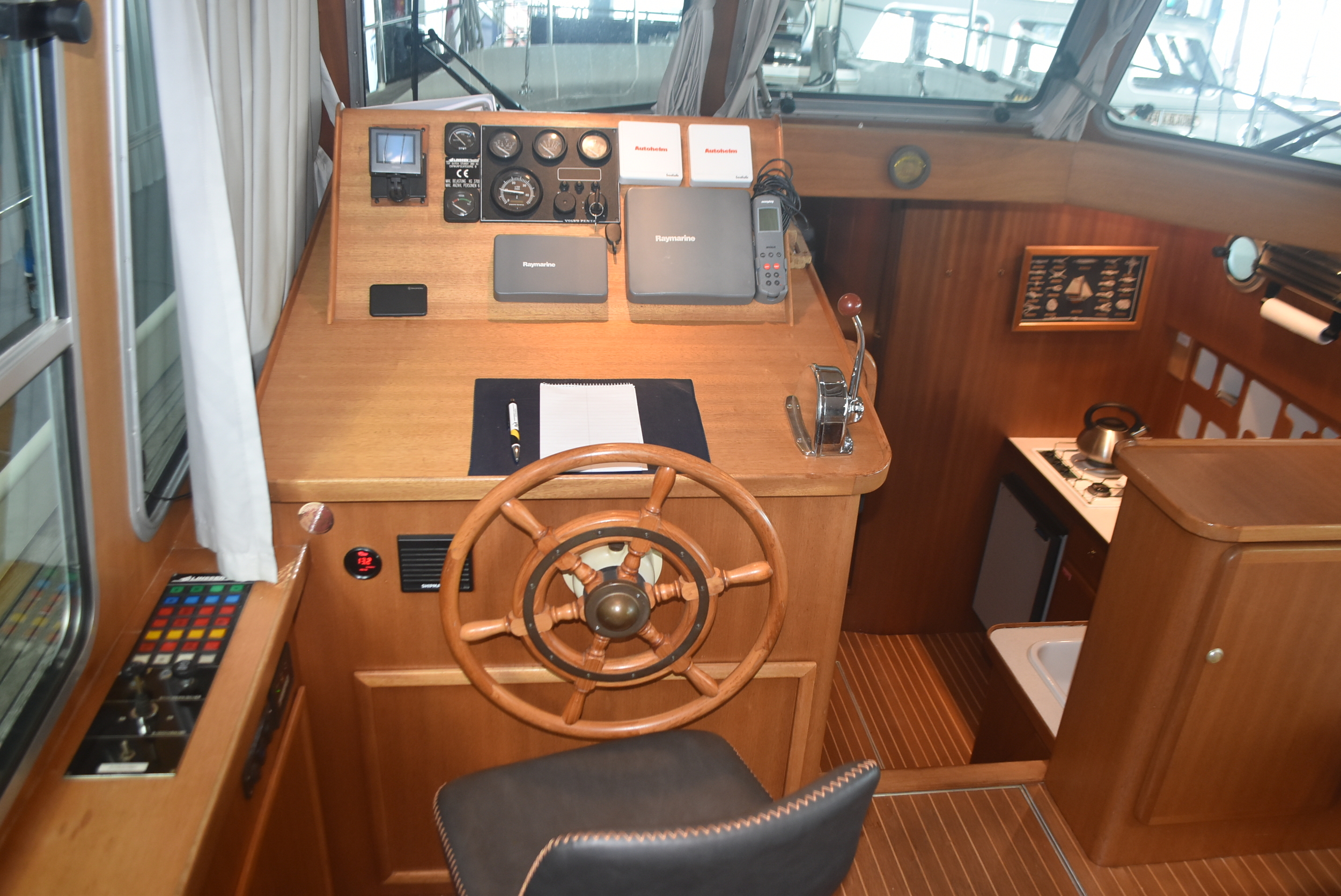 Linssen 380 AC — foto 8 van 22