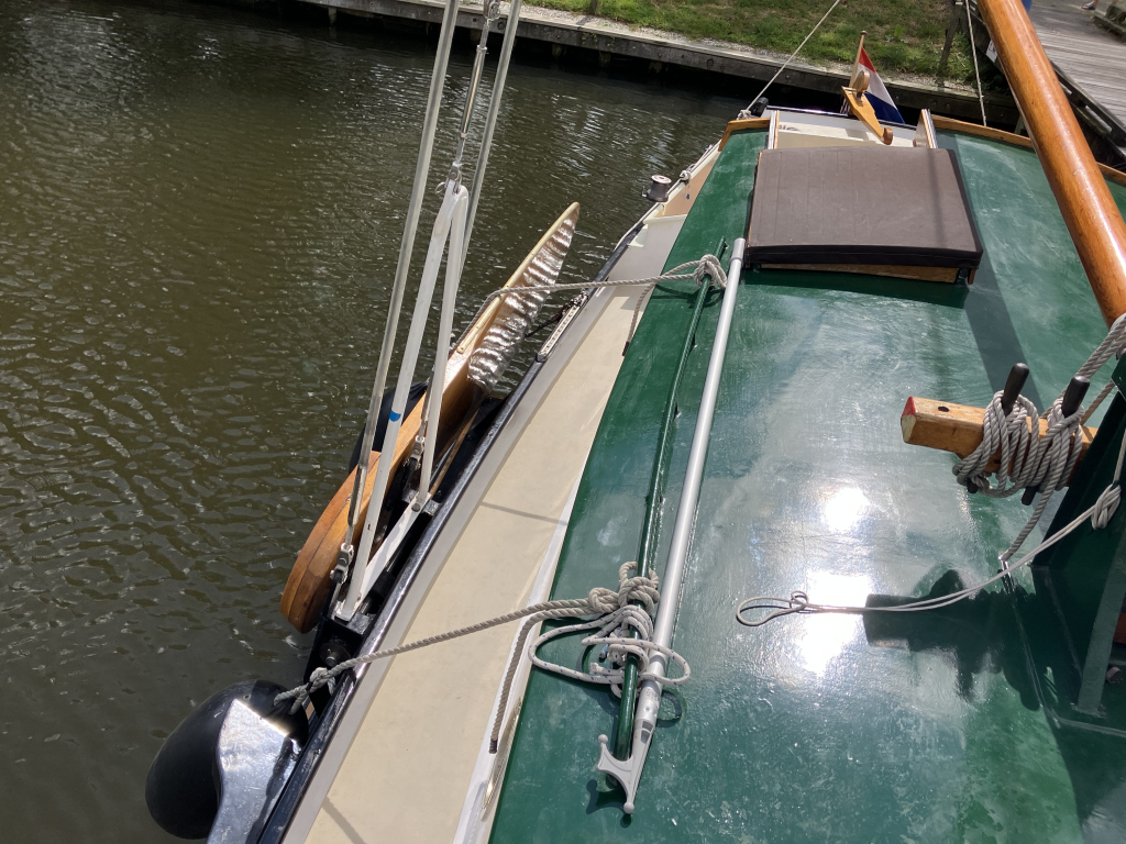 Huitema Zeeschouw 800 (1977) – Goed onderhouden platbodem met veel karakter — foto 12 van 41