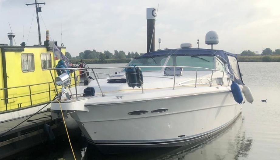 Sea Ray 400 Express Cruiser — foto 3 van 29
