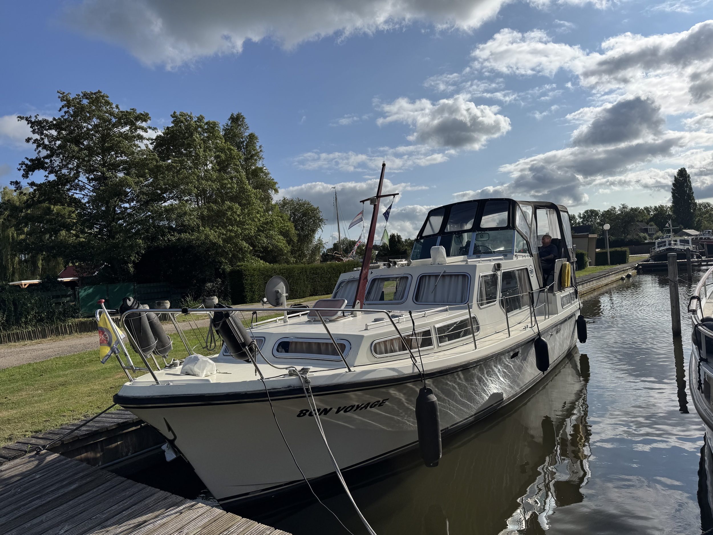 Neptunus 107 TWIN — foto 2 van 40