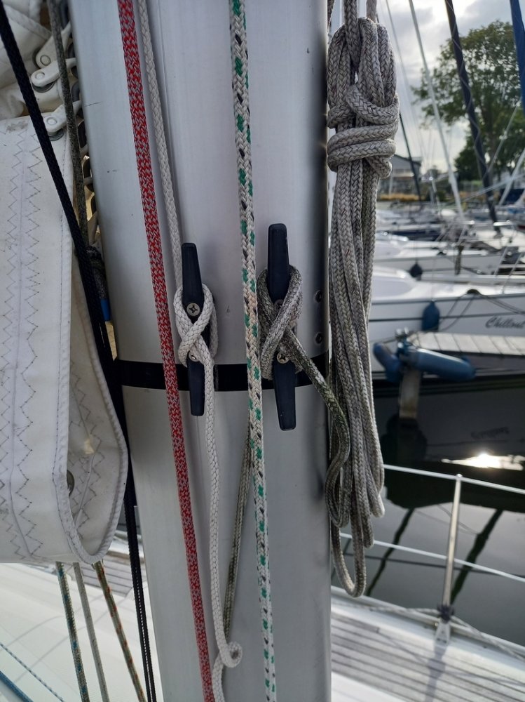 Bavaria - Sailing Yacht - GRP (Polyester) - 2007 - € 49.500 — foto 7 van 11