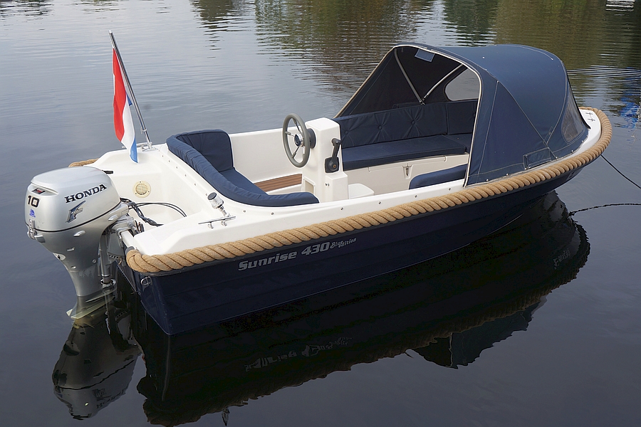Sunrise 430 Blue Edition — foto 1 van 11