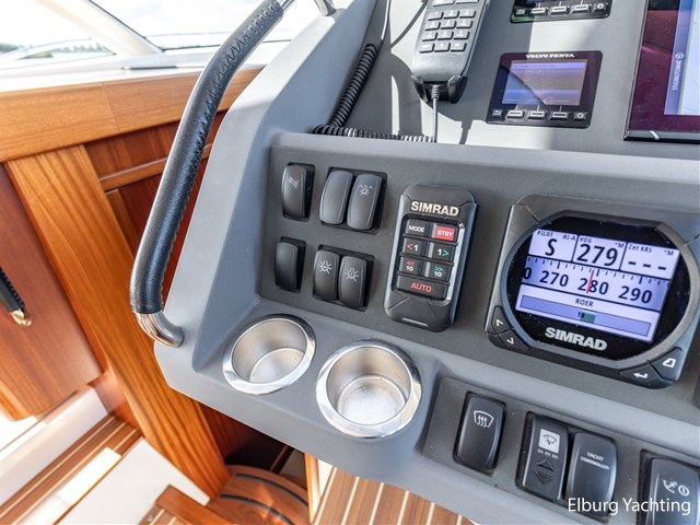 Nimbus 405 Flybridge — foto 25 van 95