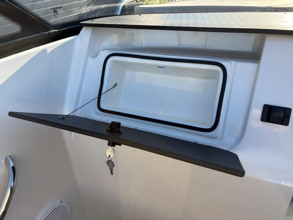 Bayliner C21i — foto 4 van 33