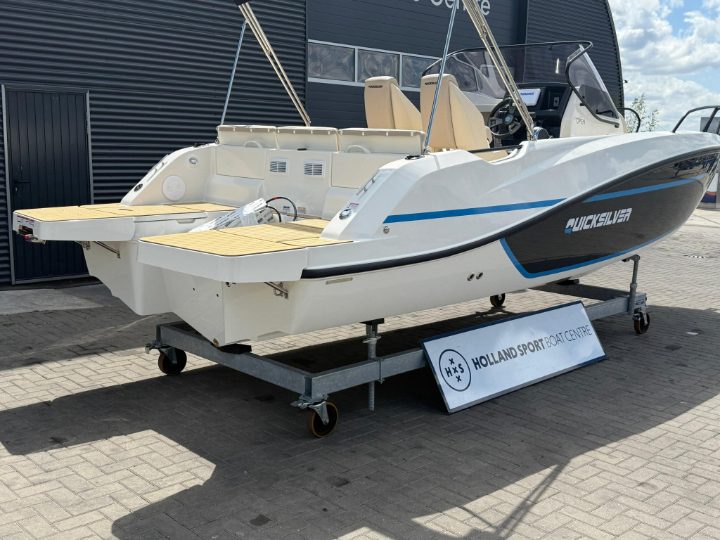 Quicksilver  705 Open — foto 3 van 9