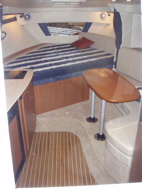 Bayliner 320 met 2x 260 pk Mercruiser van bouwjaar 2008! — foto 12 van 18