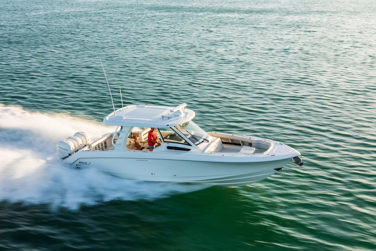 Boston Whaler 350 Realm — foto 2 van 32