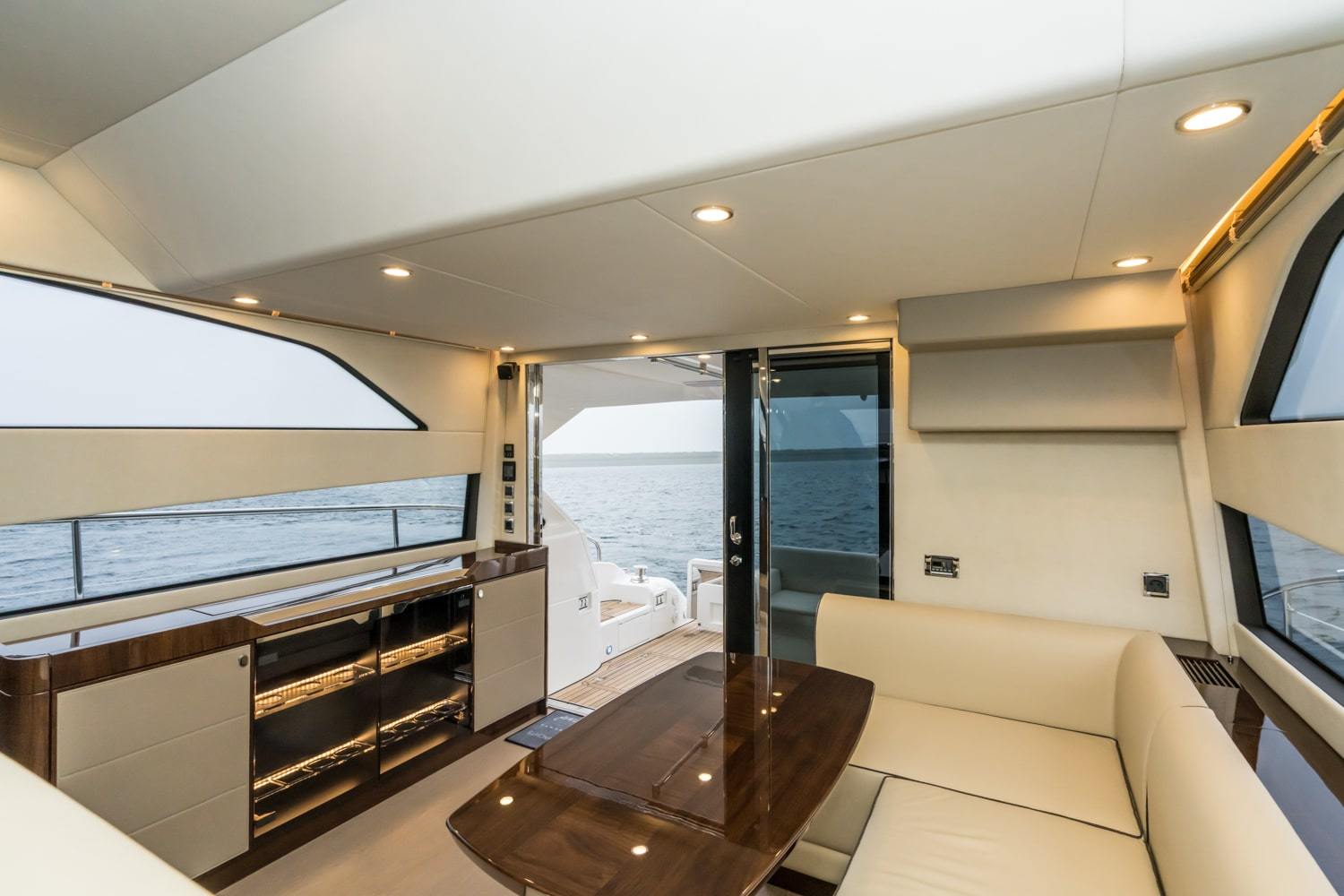 Fairline Squadron 50 — foto 25 van 52
