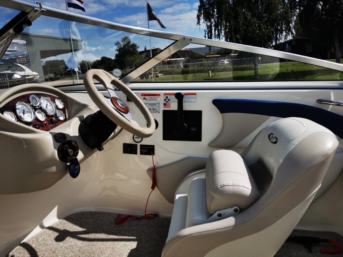 Glastron GT 185 — foto 8 van 20