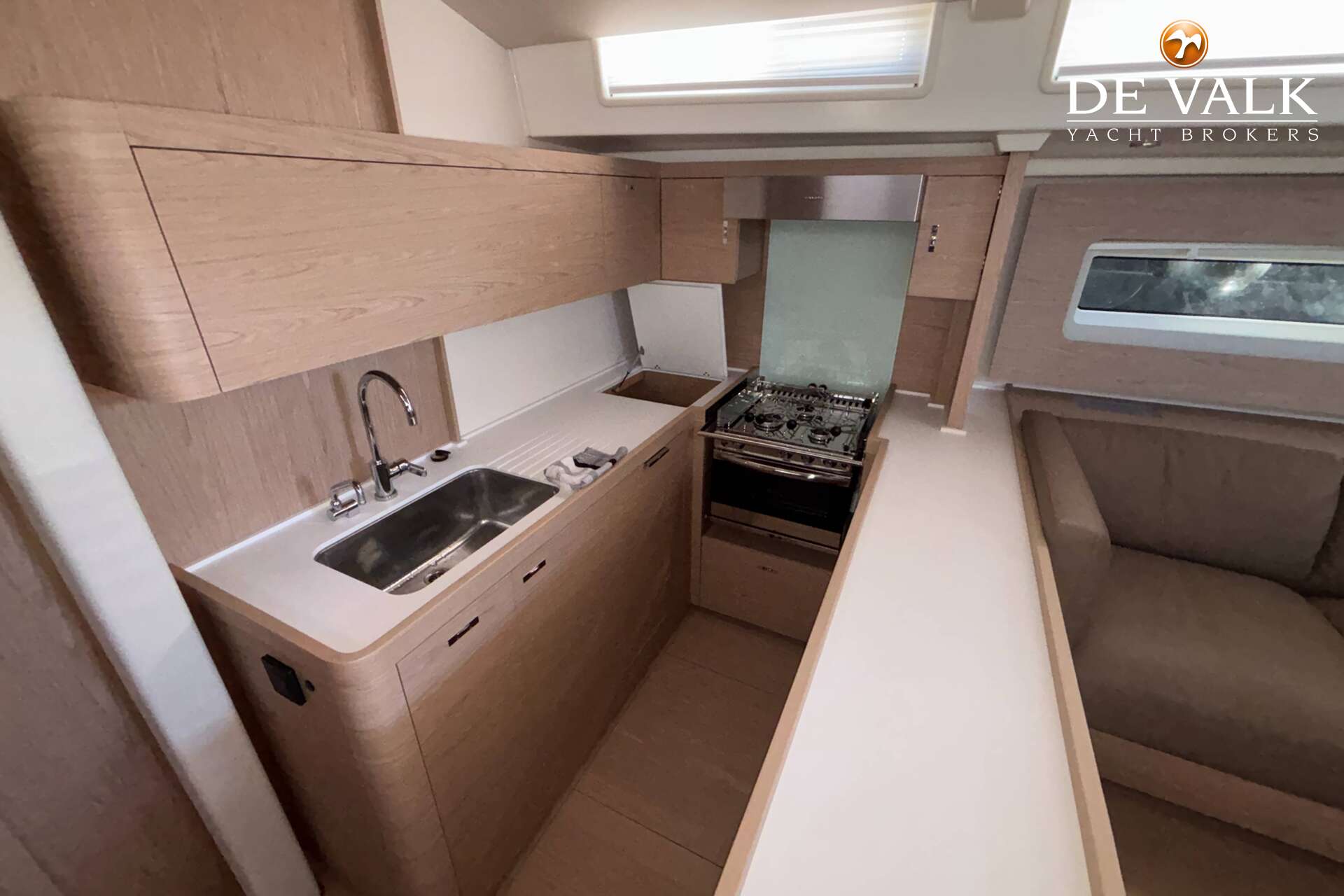 Beneteau Oceanis 60 — foto 25 van 34