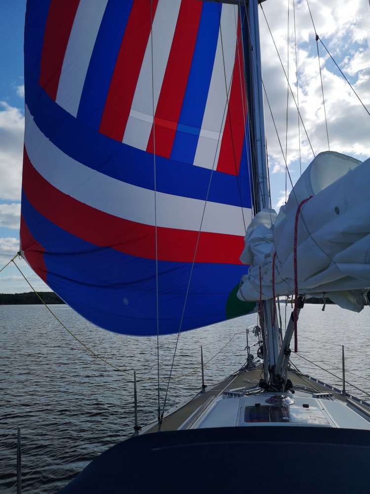 Friendship - Sailing Yacht - GRP (Polyester) - 1986 - € 26.500 — foto 6 van 11