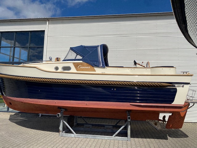 Menken  Newport Bass — foto 3 van 24