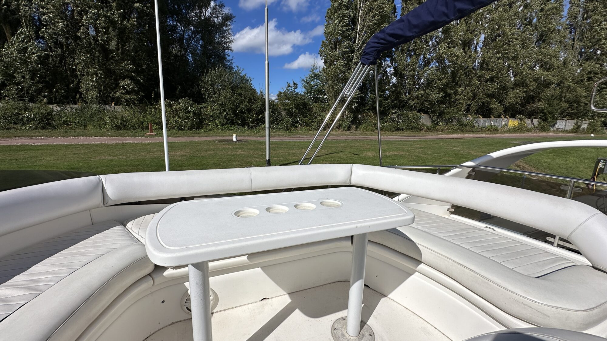 Fairline Phantom 40 Flybridge — foto 16 van 57
