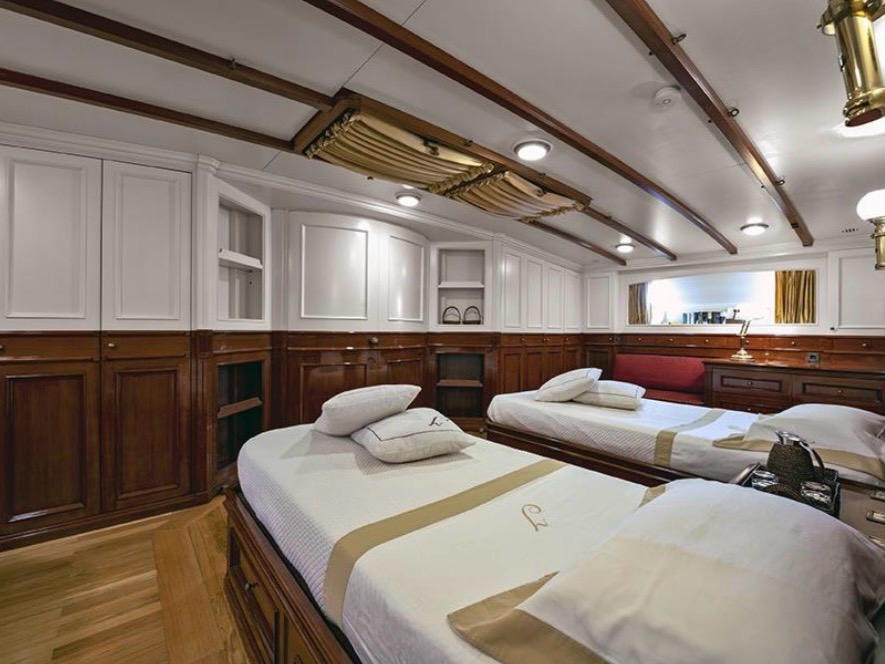 George Lawley & Son Corp.Shipyard USA — foto 9 van 12