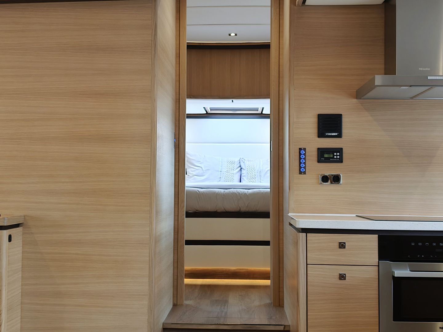 De Alm Grand Voyager 65 — foto 34 van 66