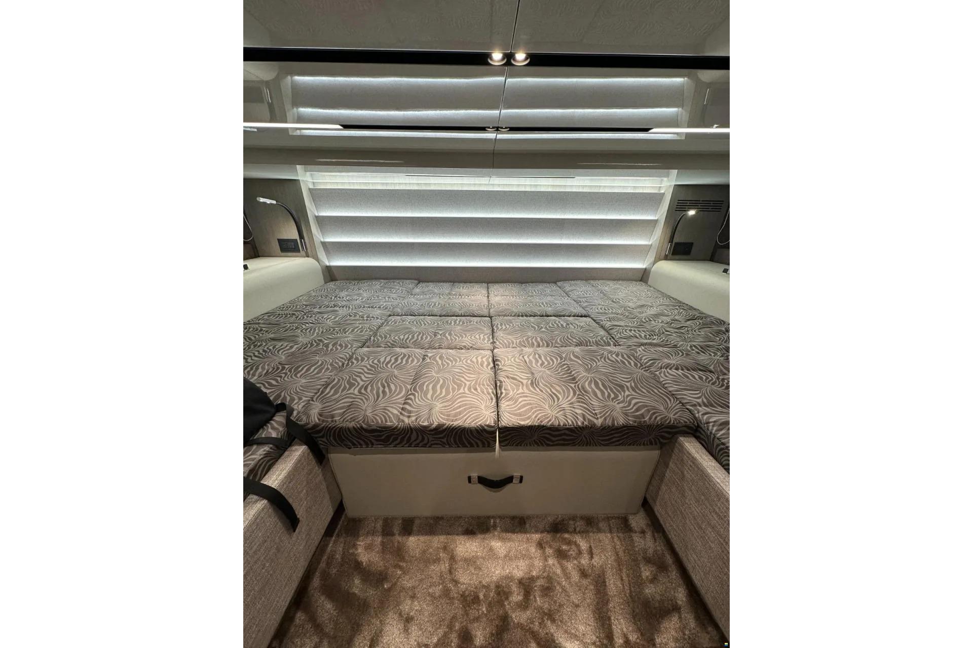 Cranchi A46 Luxury Tender — foto 15 van 21