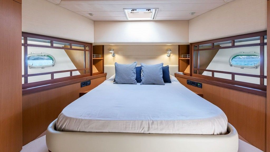 Ferretti 731 — foto 3 van 3