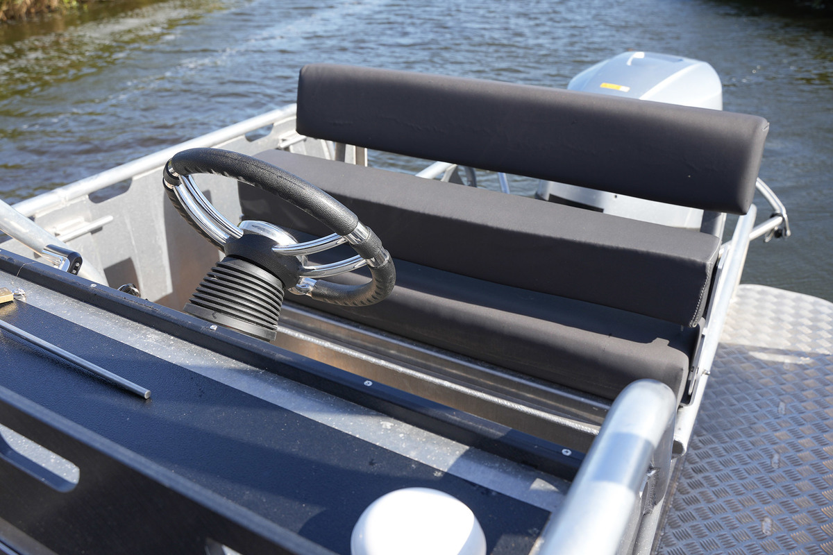 Dock Steel 650 — foto 21 van 37