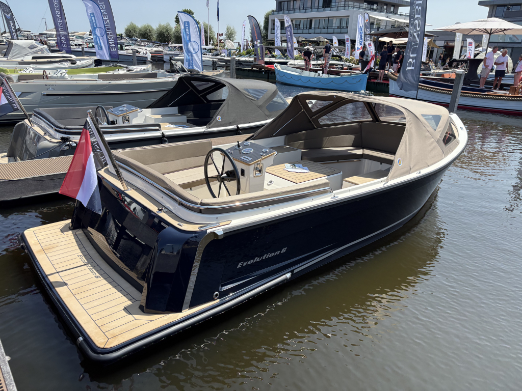 Evolution  6 + 27pk ( Beurs model )  — foto 1 van 9