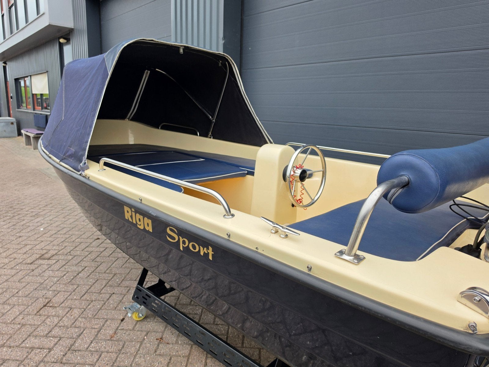 Prachtige Riga 430 + Selva (Yamaha) 9,9PK 4 Takt — foto 11 van 11