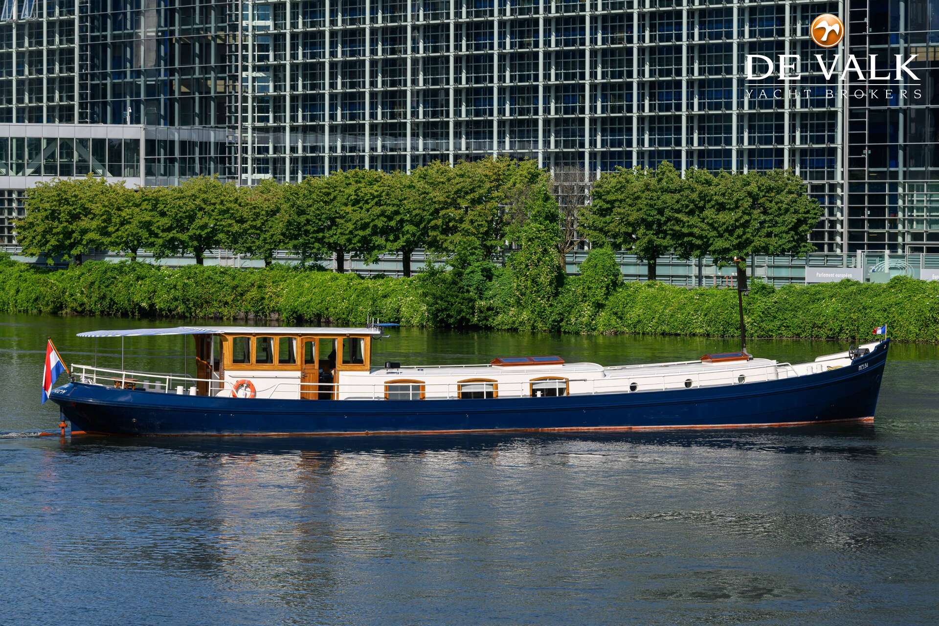 Luxe motor 28M — foto 2 van 44