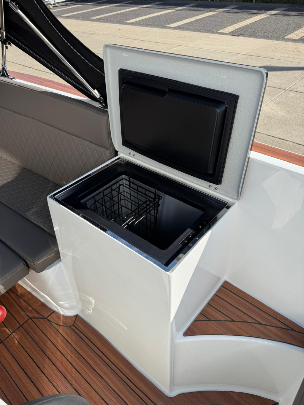 Maxima 630 - Vernieuwd model met Honda 30 pk en vast roer — foto 21 van 26