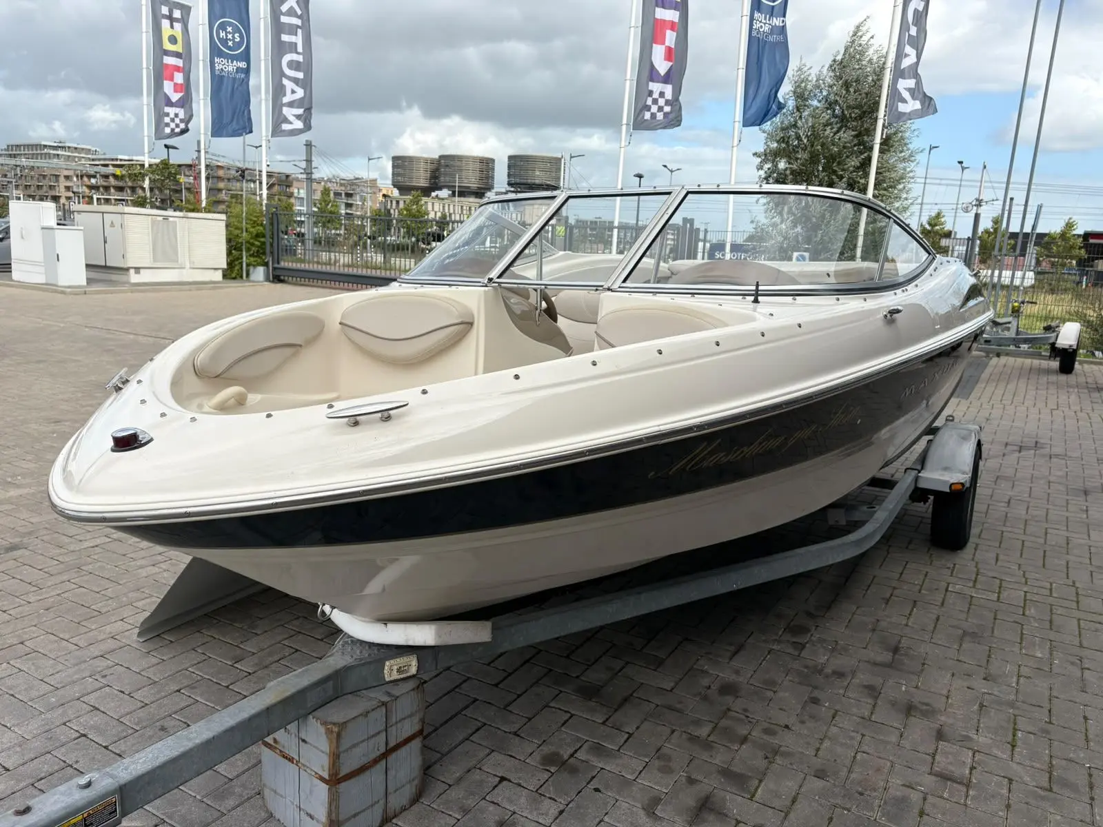 Maxum 1800 SR (2002) — foto 5 van 19